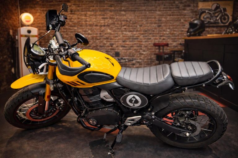 Custom Side Panel Triumph Scrambler 400X – Plug & Play ABS Side Cover – Motorcycle Custom Part