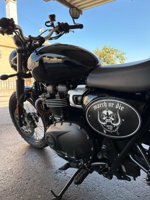 Triumph Scrambler custom side cover — March or Die