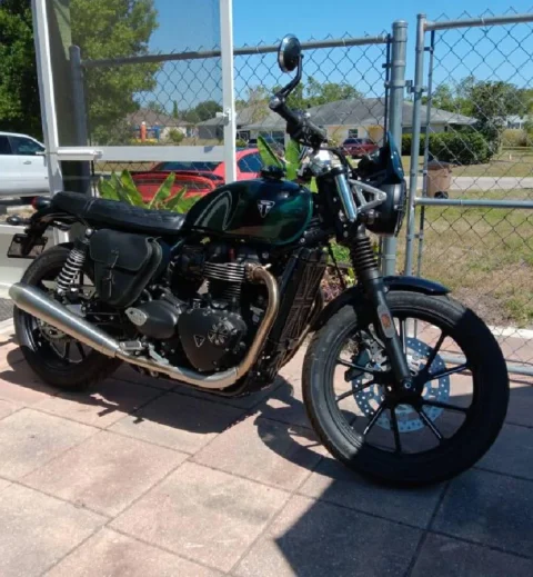Customer Build — Triumph Modern Classic