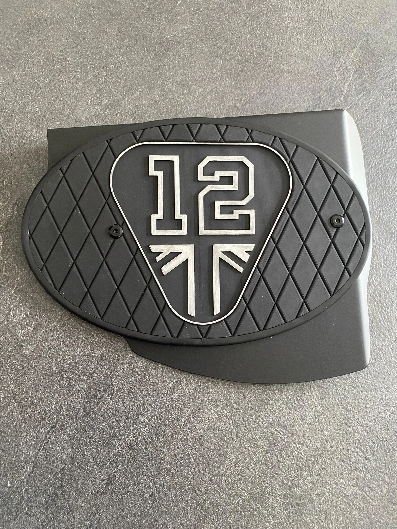 Tapa lateral personalizada — Placa de número