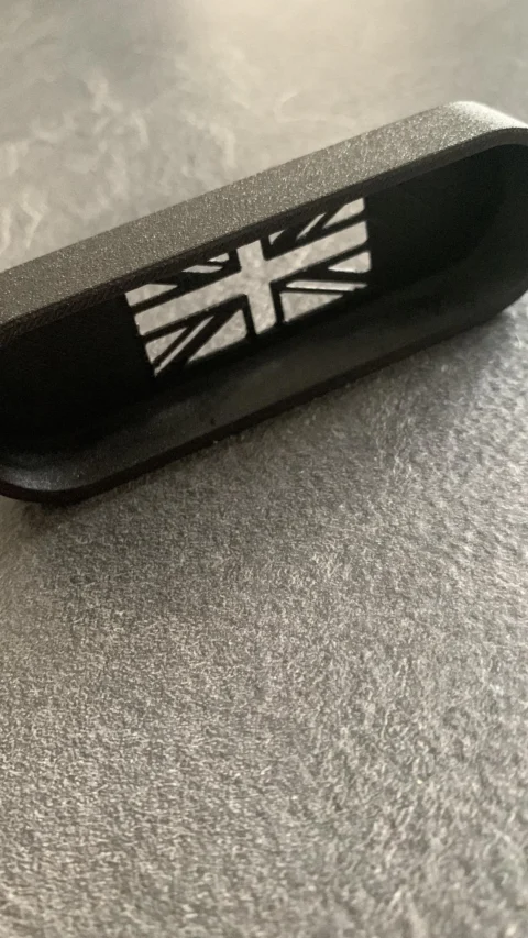 Fork Reflector Cover — Finish Detail