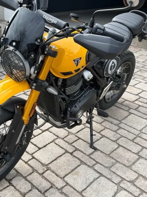 Triumph Scrambler 400 X — LMC Side Panel