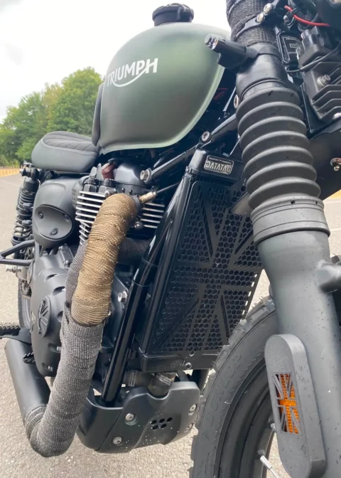 Triumph Scrambler 900 — Radiator Guard and Exhaust Detail