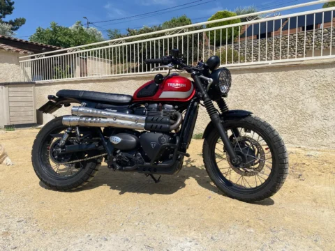 Triumph Scrambler 900 — Red Customer Build, Exhaust Side